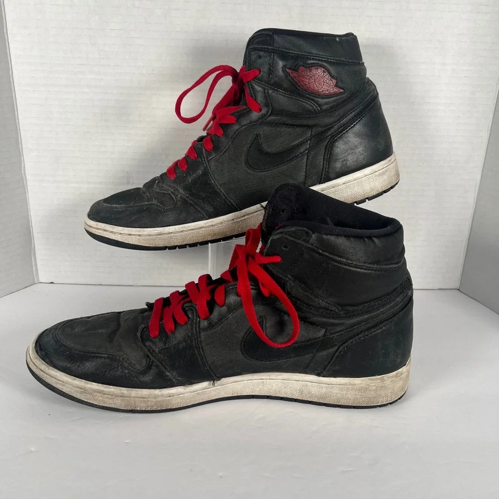 Nike Air Jordan 1 Retro‎ High OG Black Satin Gym Red 555088-060 Mens Size 11.5